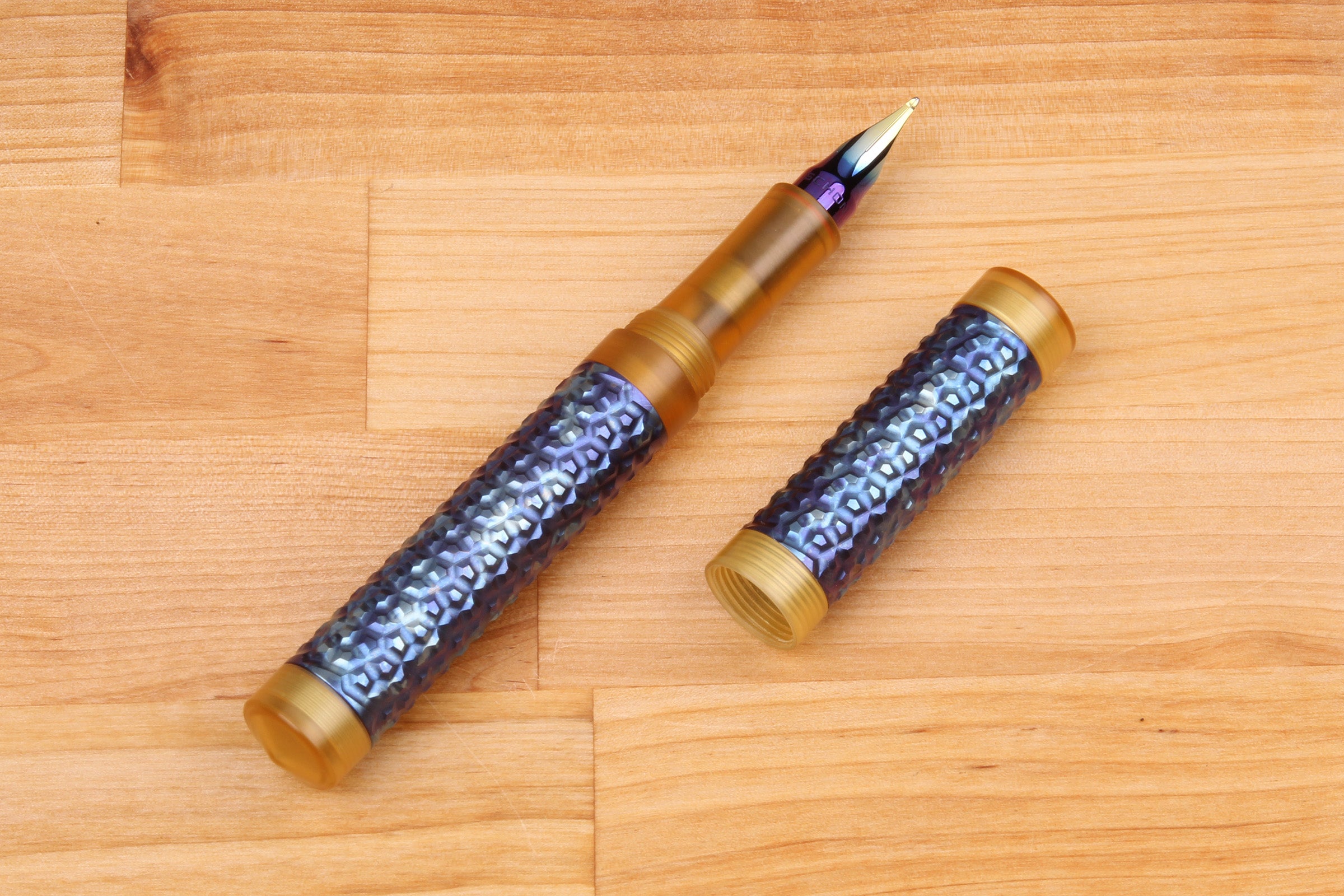 Faceted Titanium Shell Fountain Pen