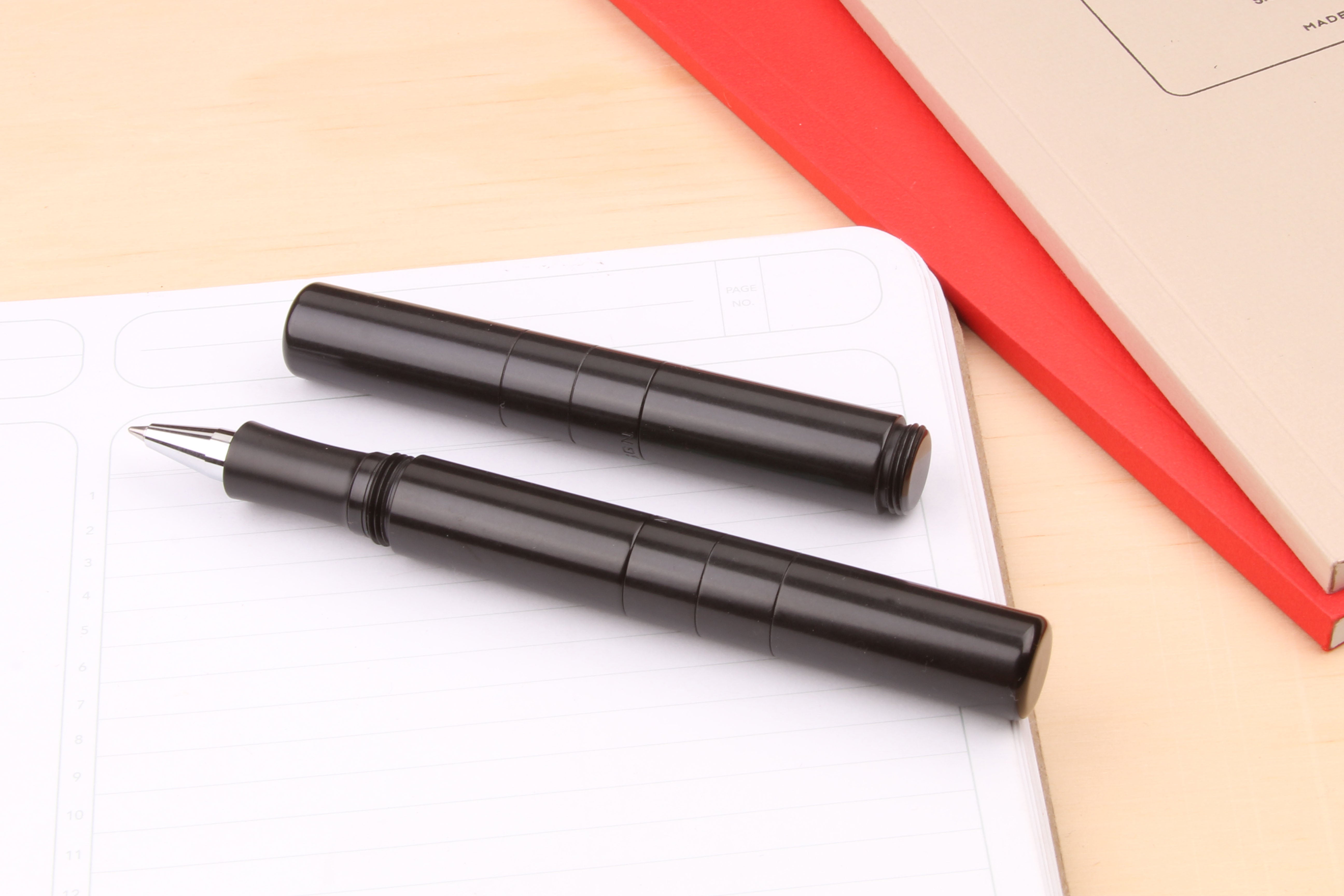 Engineered Plastics "Smoltem" Pocket Inkball Pen - Ultem/Peek/Black Ultem