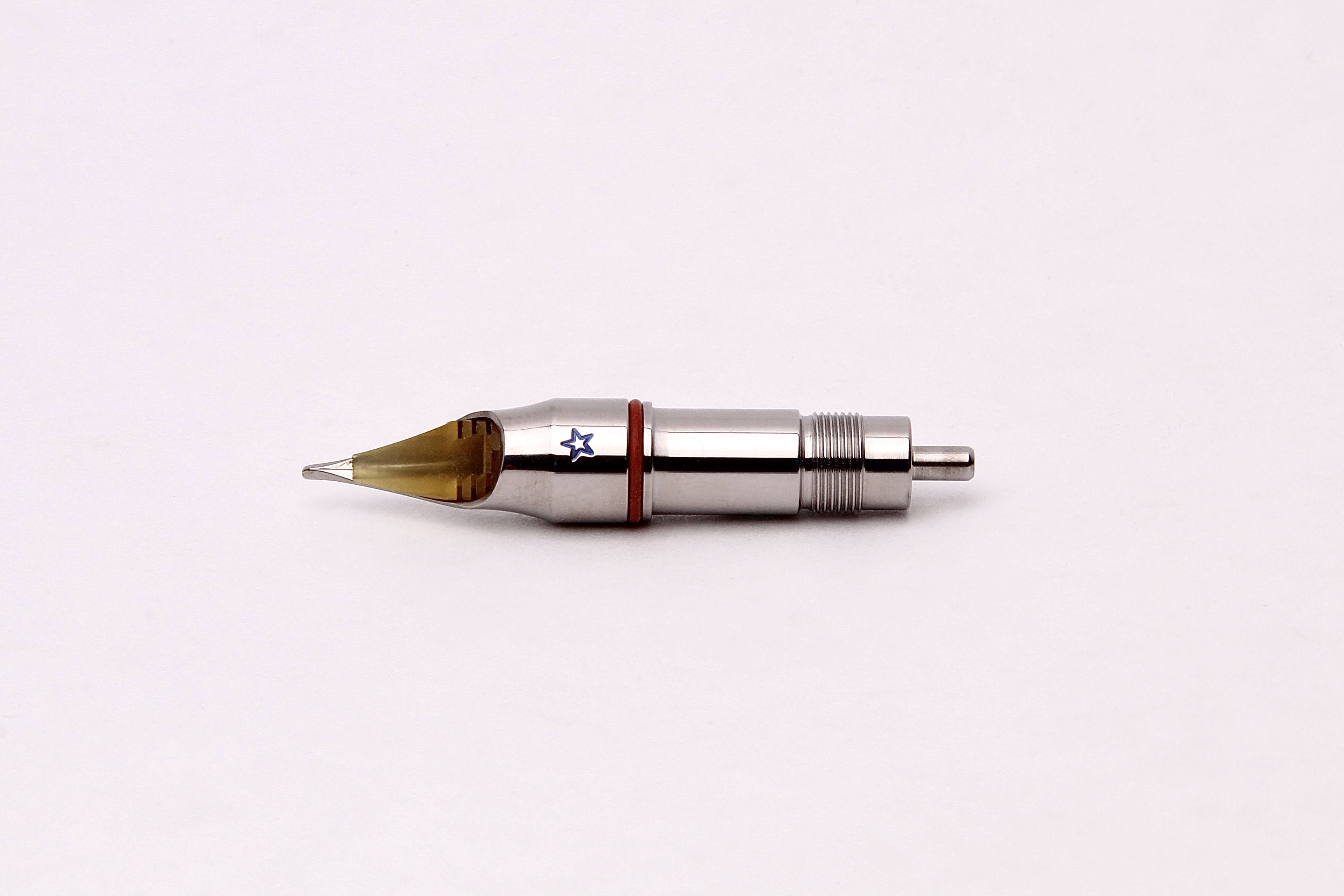 The Monoc Titanium Nib