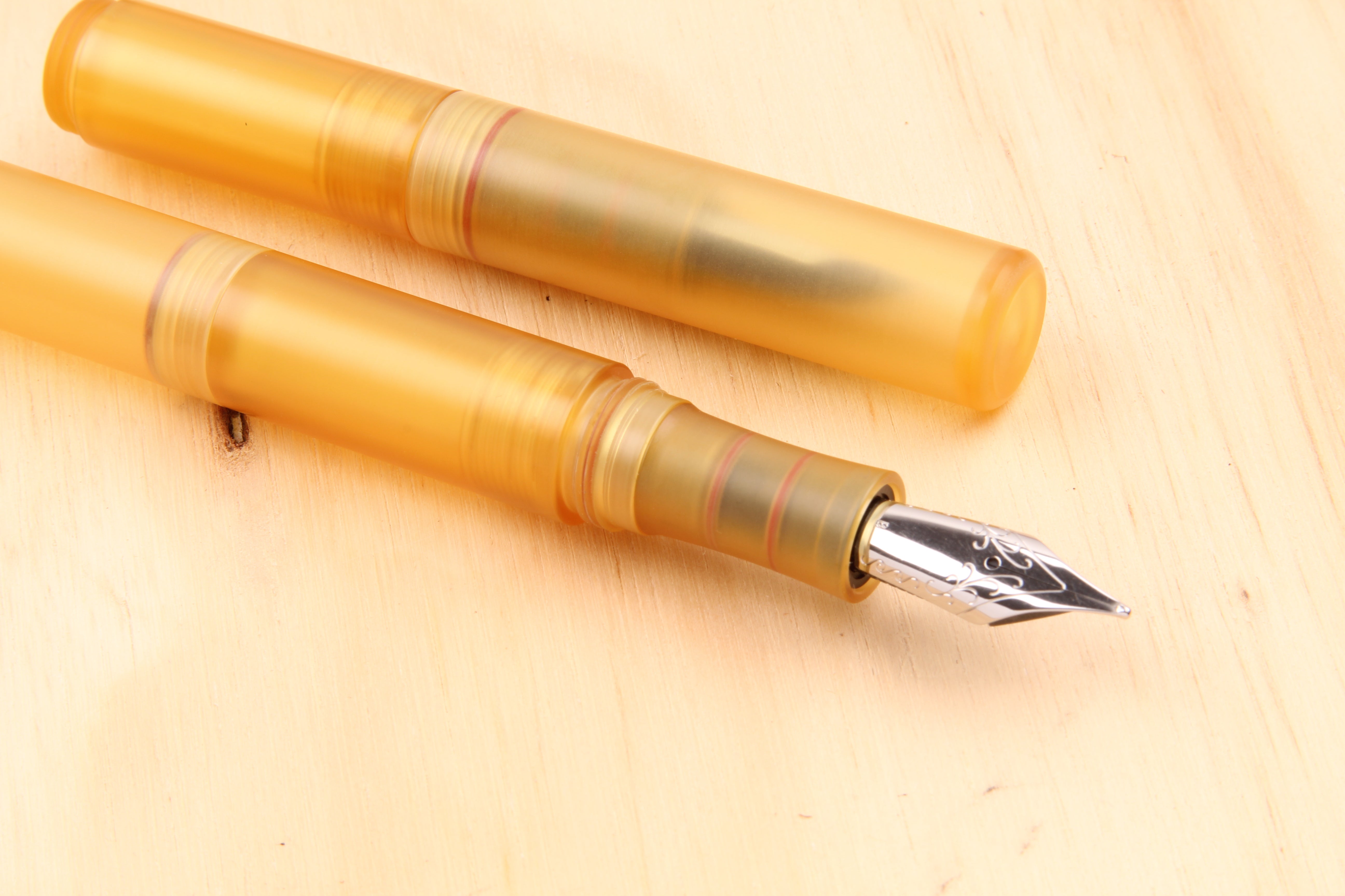 Engineered Plastics "Smoltem" Pocket Fountain Pen - Ultem/Peek/Black Ultem