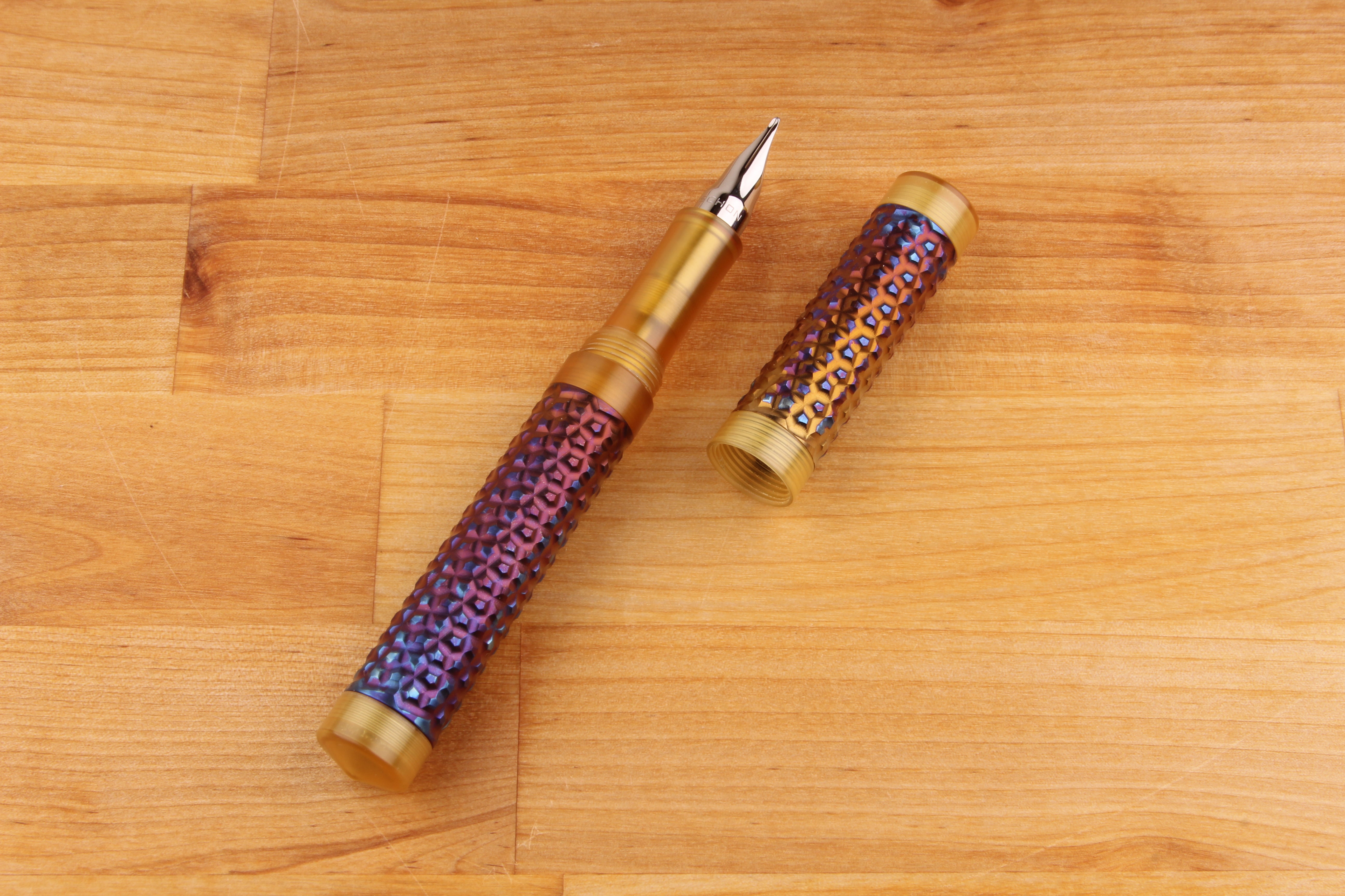Faceted Titanium Shell Fountain Pen