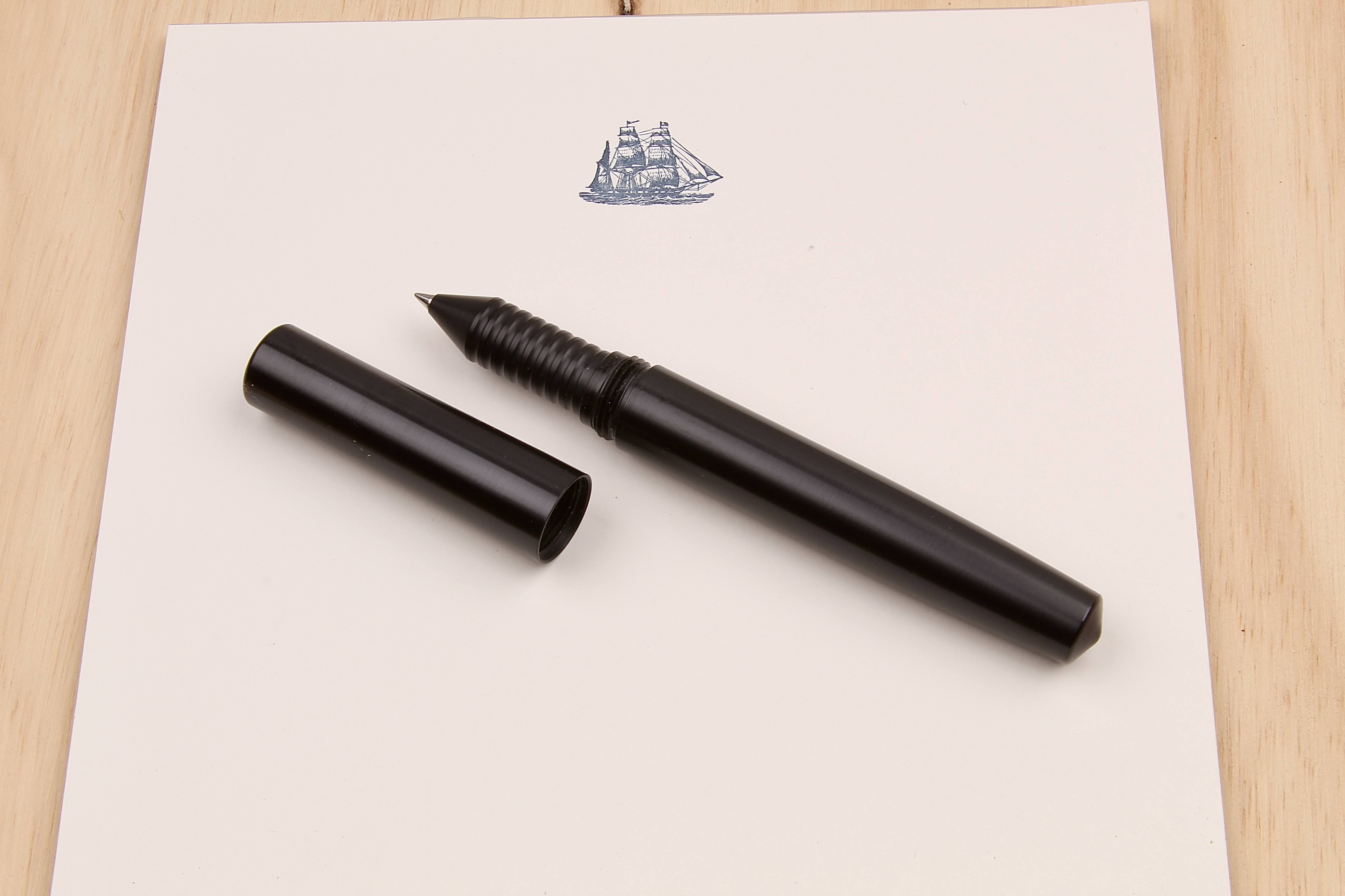 Engineered Plastics "Full Sized" Ballpoint/Felt Tip Pen - Ultem/Black Ultem